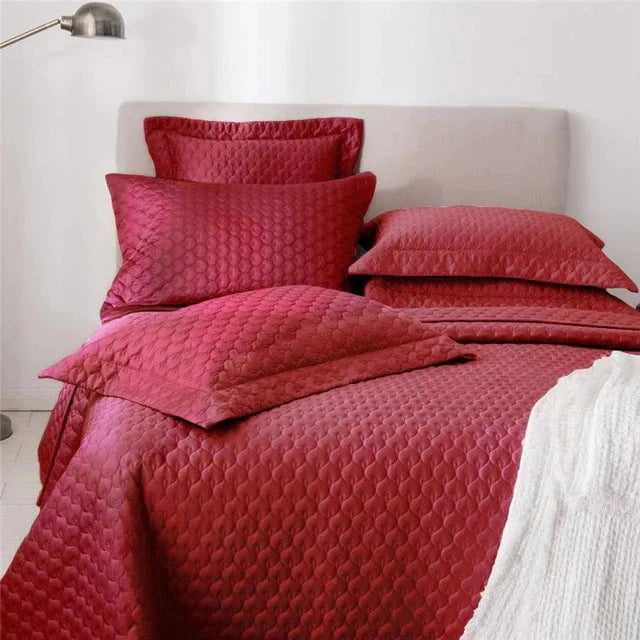 Clara Coverlet Set