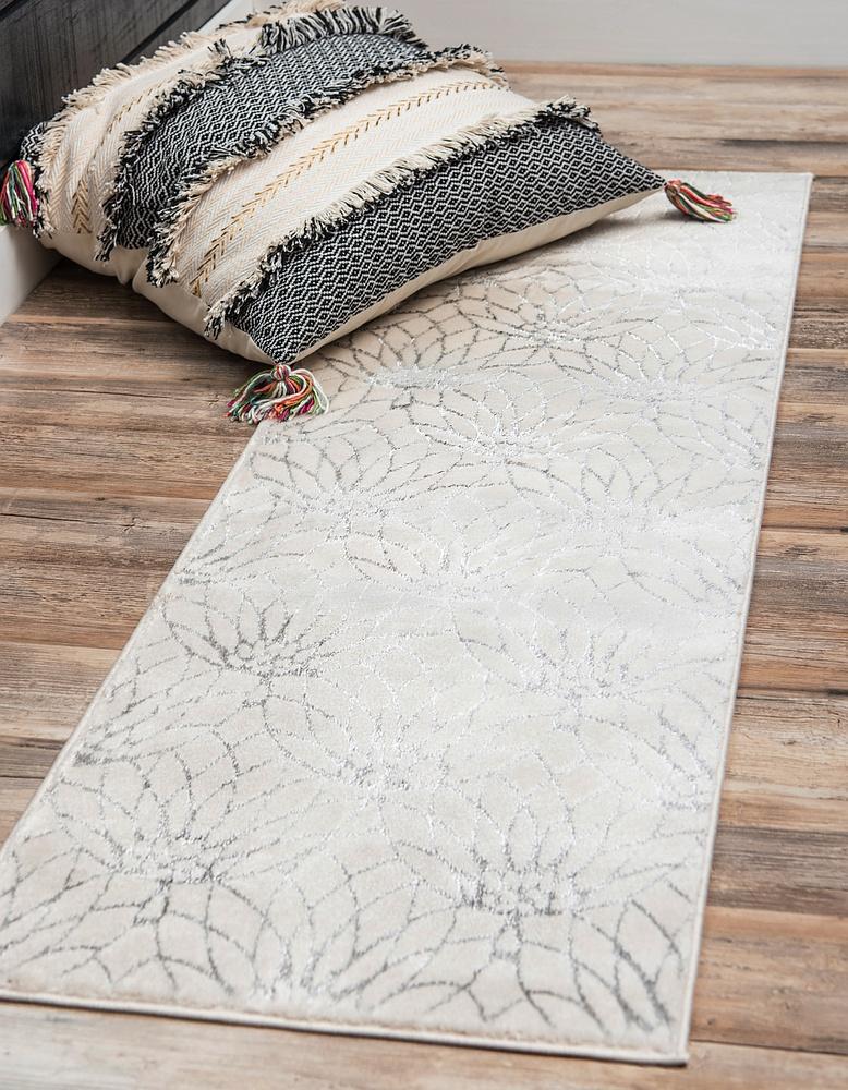 Ellison - Lotus Flower Pattern Luxury Rug