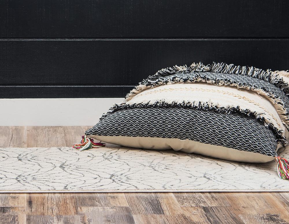 Ellison - Lotus Flower Pattern Luxury Rug