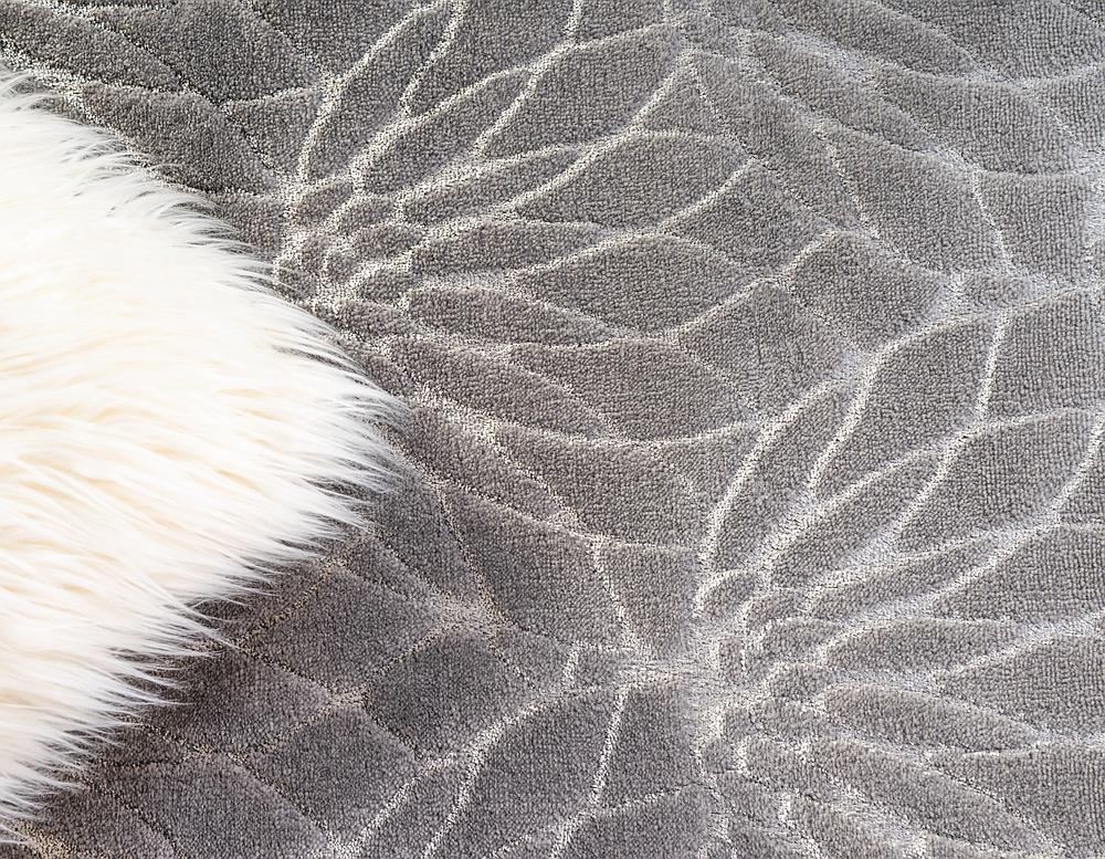 Ellison - Lotus Flower Pattern Luxury Rug