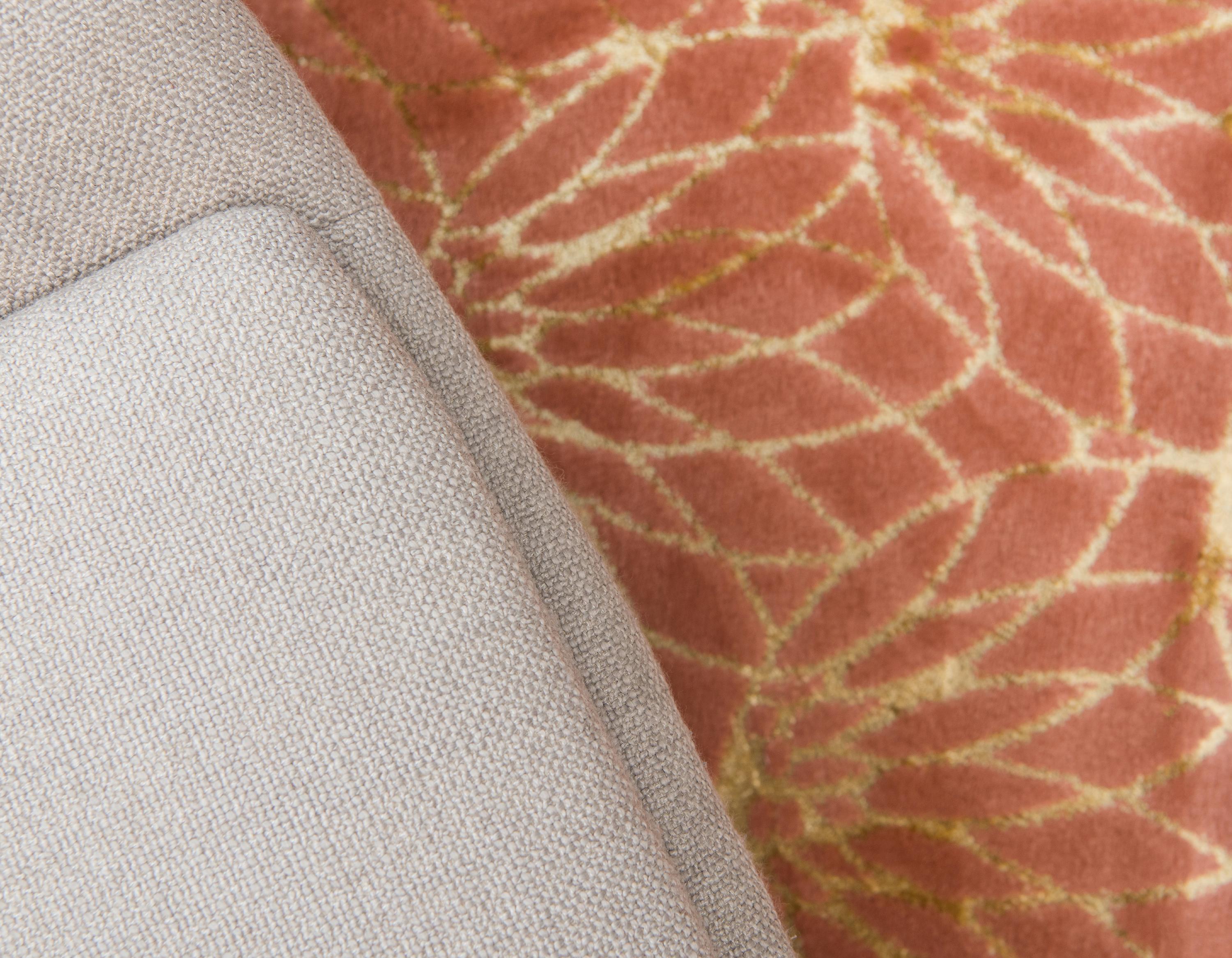 Ellison - Lotus Flower Pattern Luxury Rug