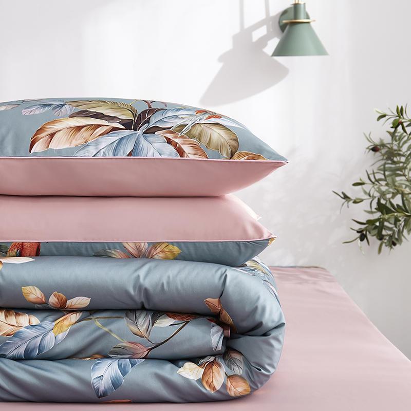 Blue-Gray Infinity Duvet Cover Set (Long-staple Sateen Cotton)