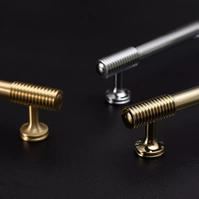 Hickory Lane Furniture Handle