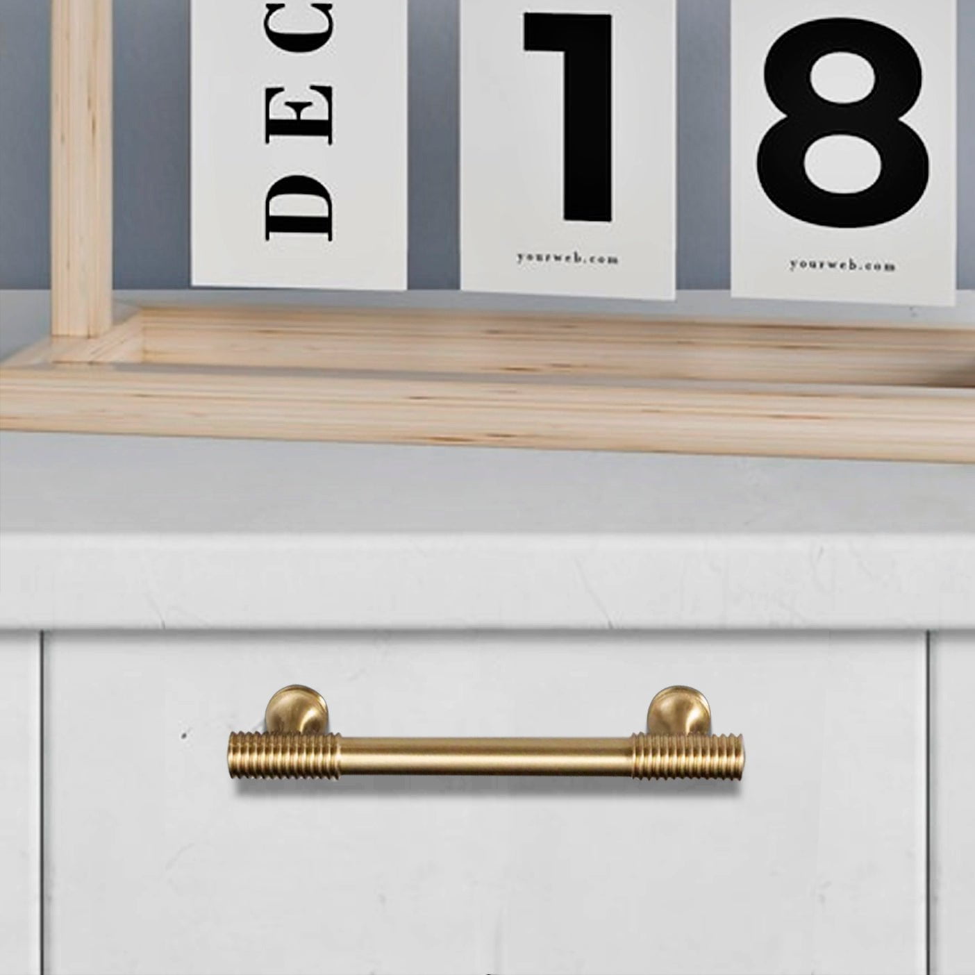 Hickory Lane Furniture Handle