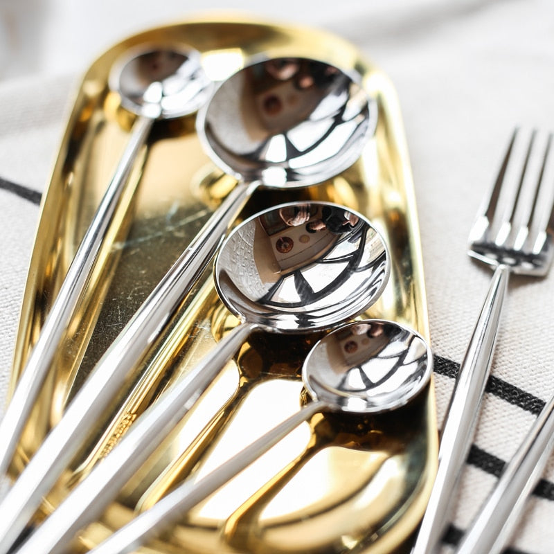 Cucinelli Shiny Silver Flatware
