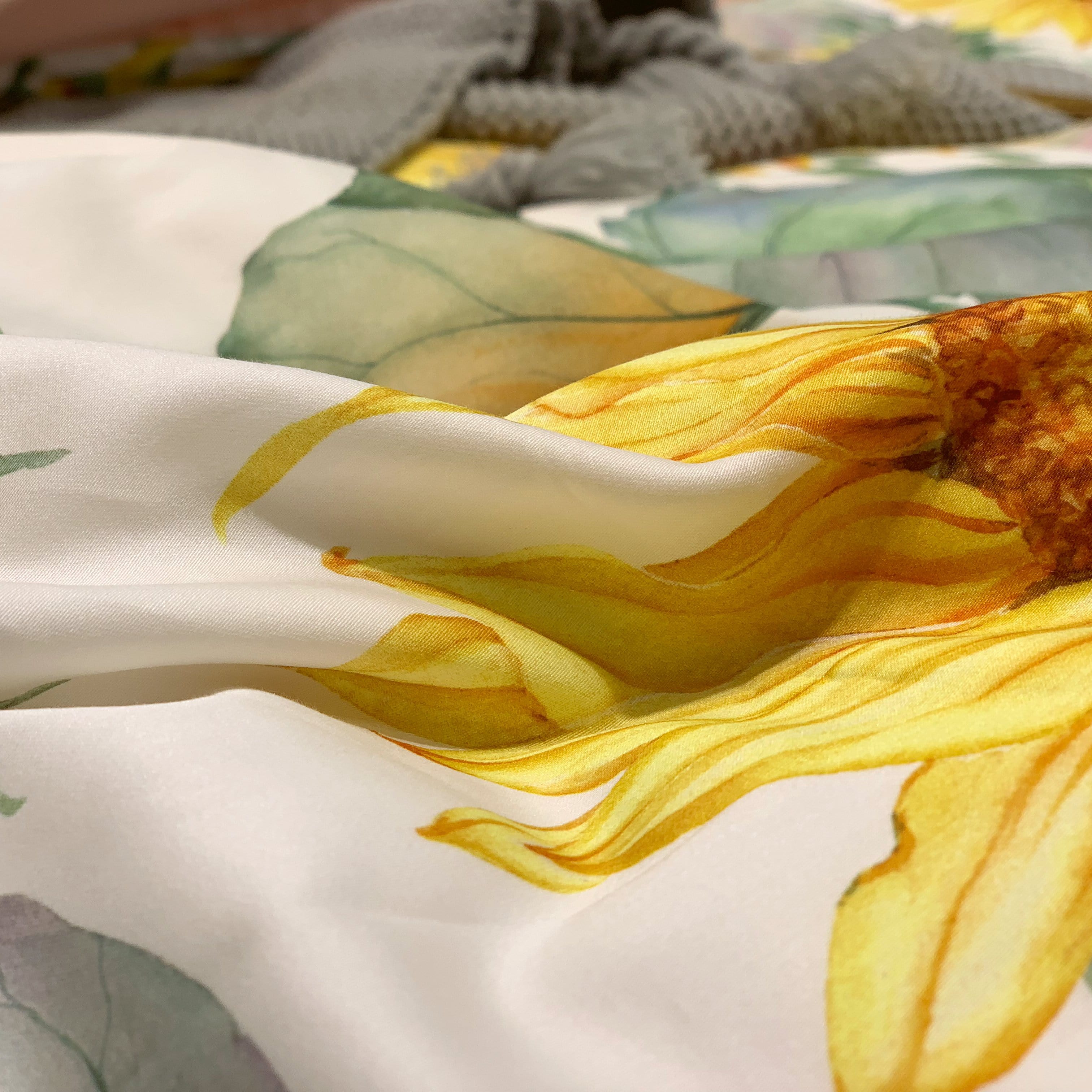 Sunflower Mae Duvet Cover Set (Long-staple Sateen Cotton)