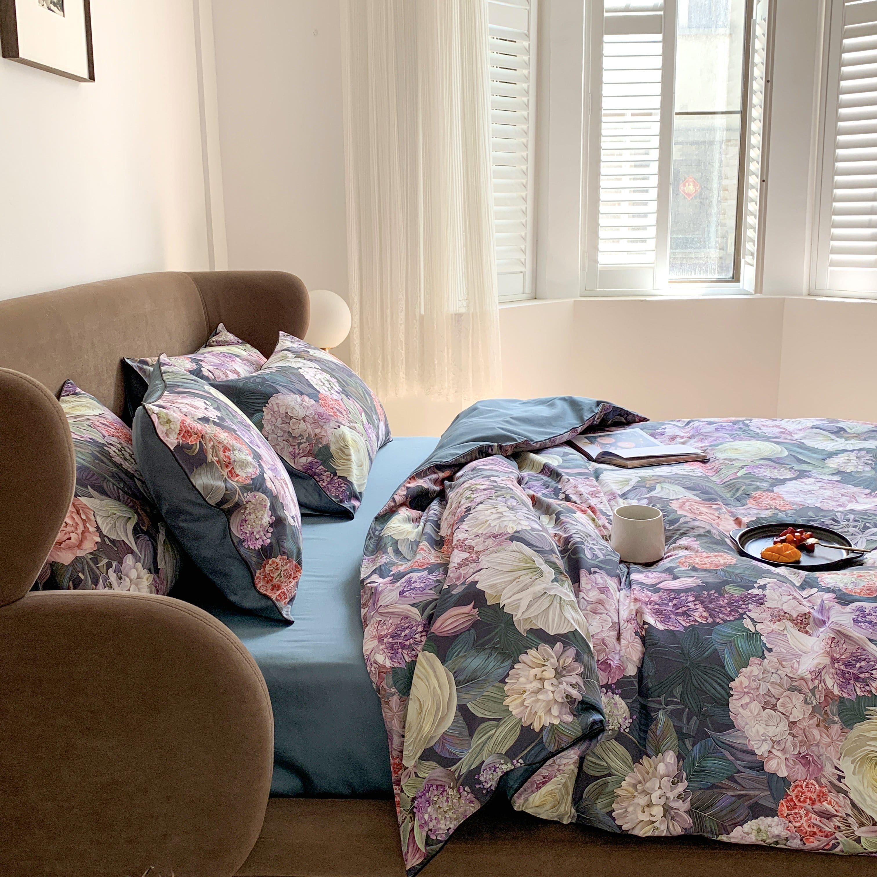 Amorose Duvet Cover Set (Long-staple Sateen Cotton)