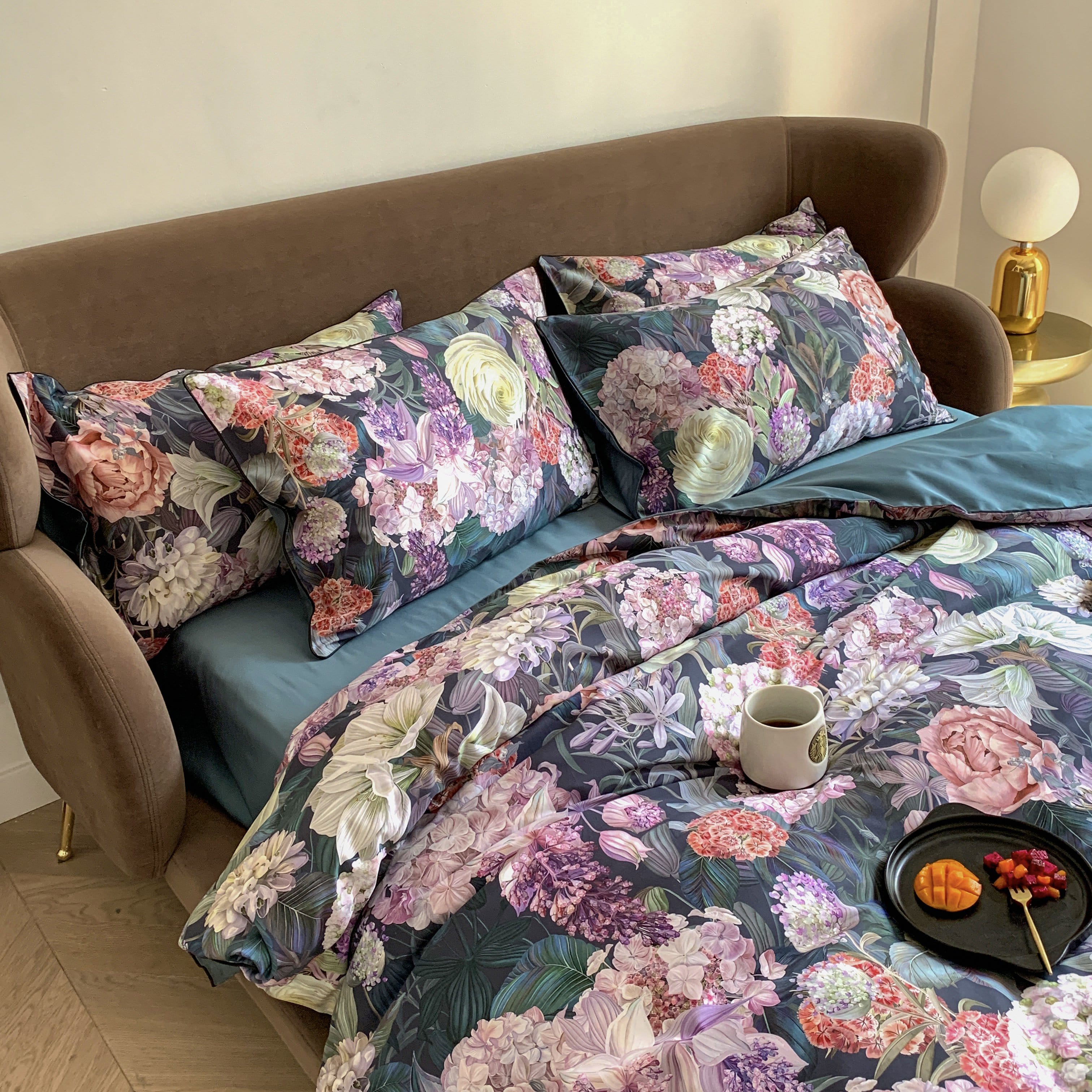 Amorose Duvet Cover Set (Long-staple Sateen Cotton)