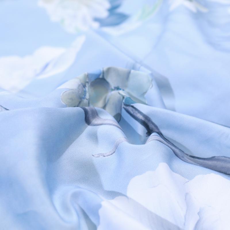 Blue Solaire Duvet Cover Set (Long-staple Sateen Cotton)
