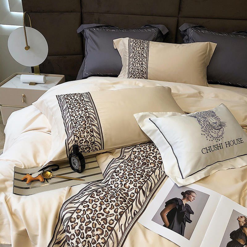 Leopard Grey Duvet Cover Set (Long-Staple Sateen Cotton)
