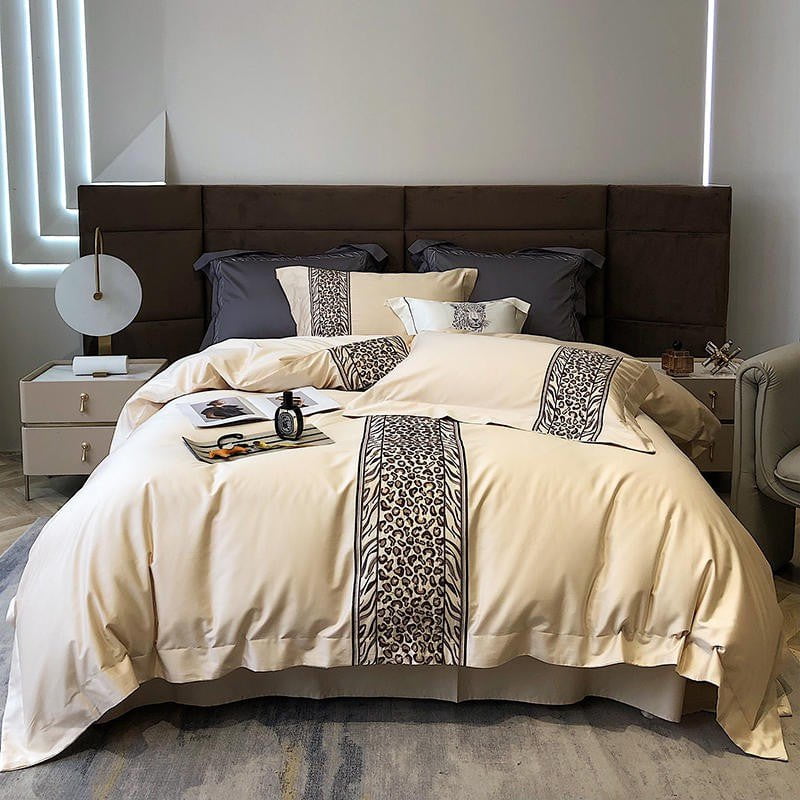 Leopard Grey Duvet Cover Set (Long-Staple Sateen Cotton)