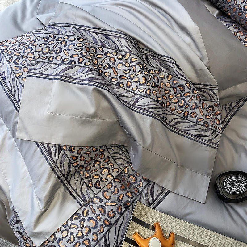 Leopard Grey Duvet Cover Set (Long-Staple Sateen Cotton)