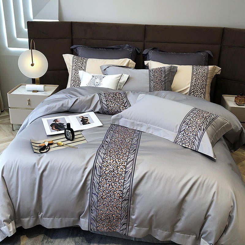 Leopard Grey Duvet Cover Set (Long-Staple Sateen Cotton)