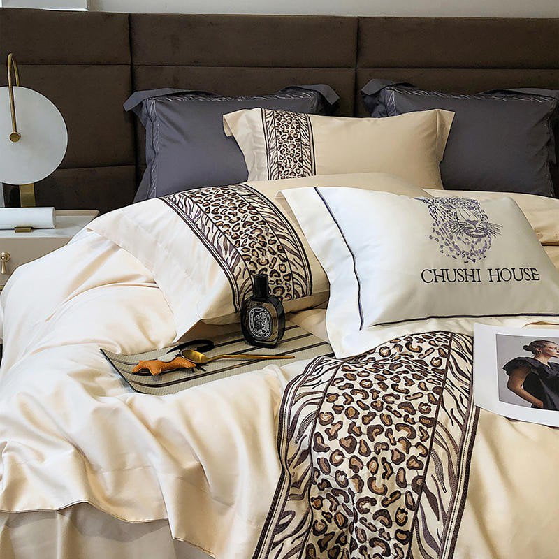 Leopard Grey Duvet Cover Set (Long-Staple Sateen Cotton)