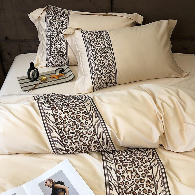 Leopard Grey Duvet Cover Set (Long-Staple Sateen Cotton)