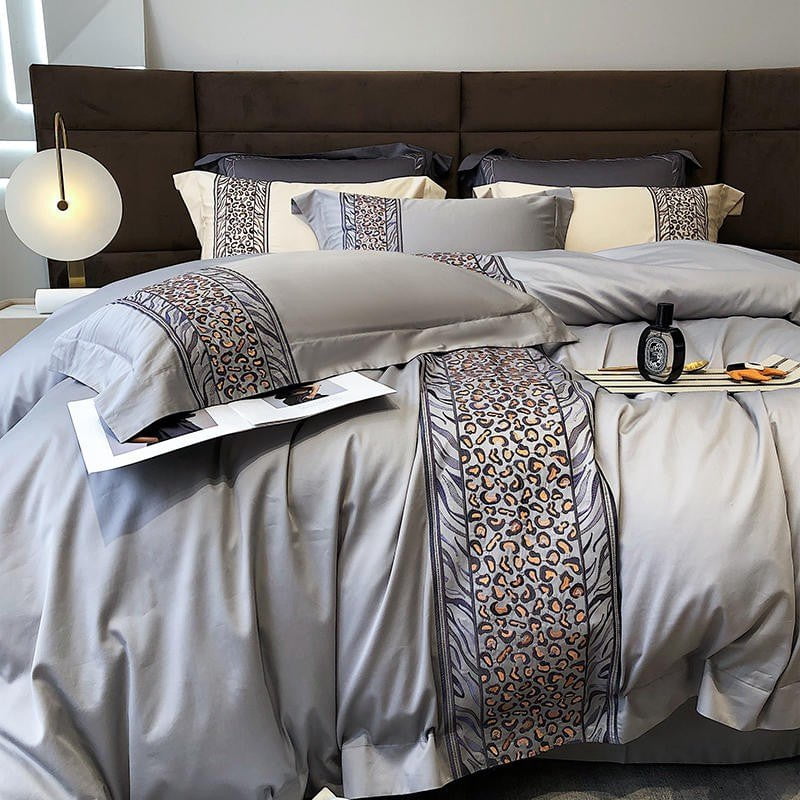 Leopard Grey Duvet Cover Set (Long-Staple Sateen Cotton)