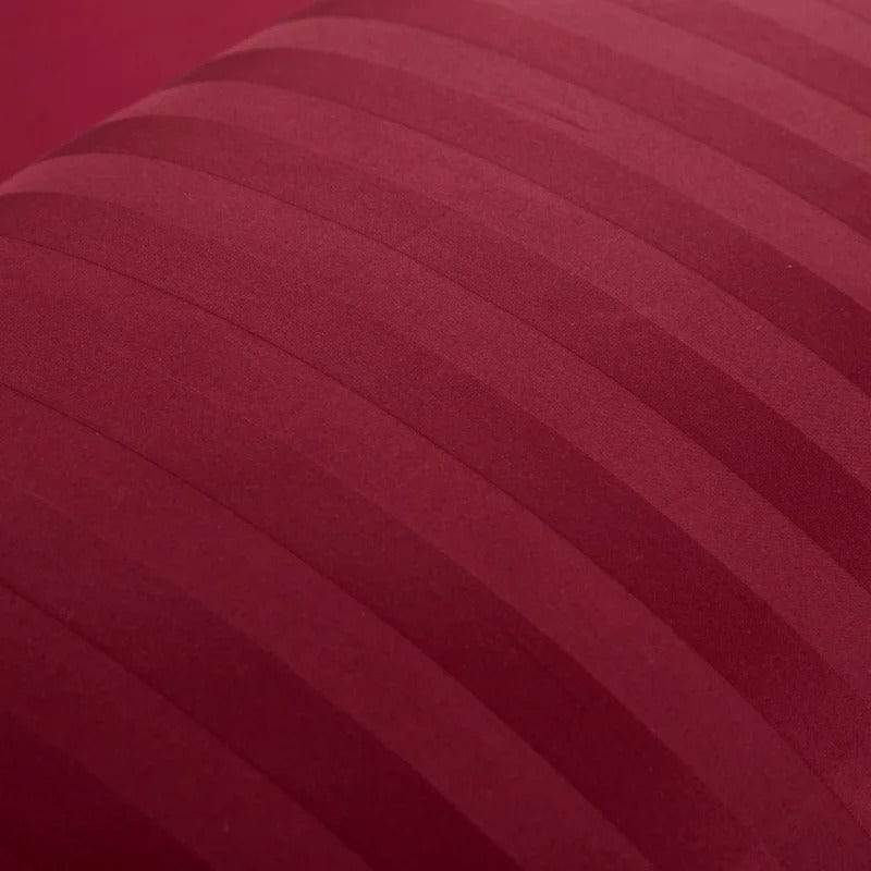 Prestige Wine Duvet Cover Set (Long-Staple Sateen Cotton)