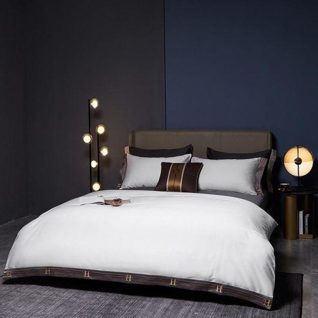 White Visna Duvet Cover Set (Long-Staple Sateen Cotton)