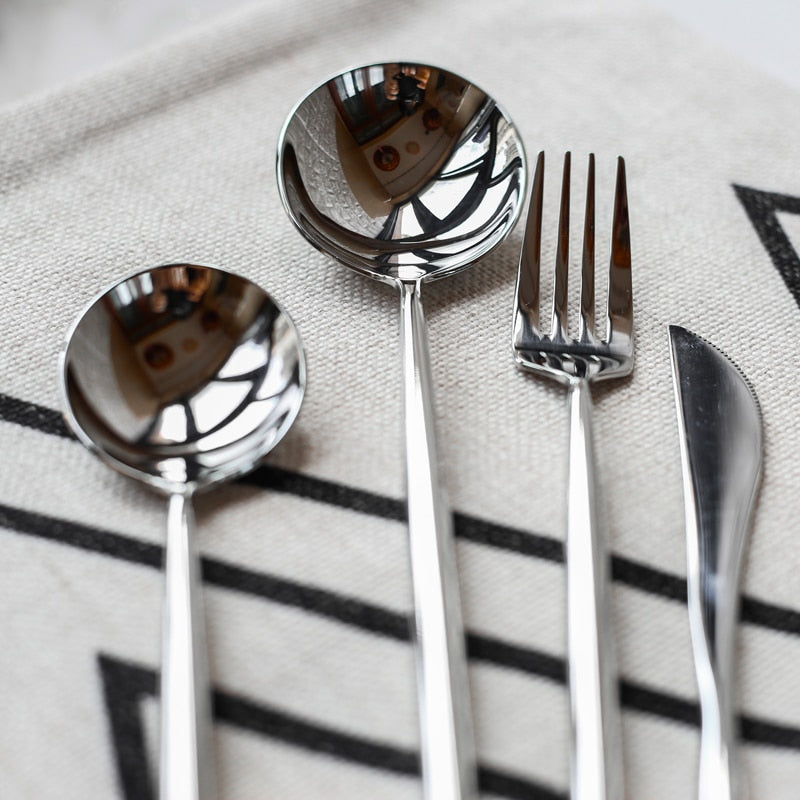 Cucinelli Shiny Silver Flatware