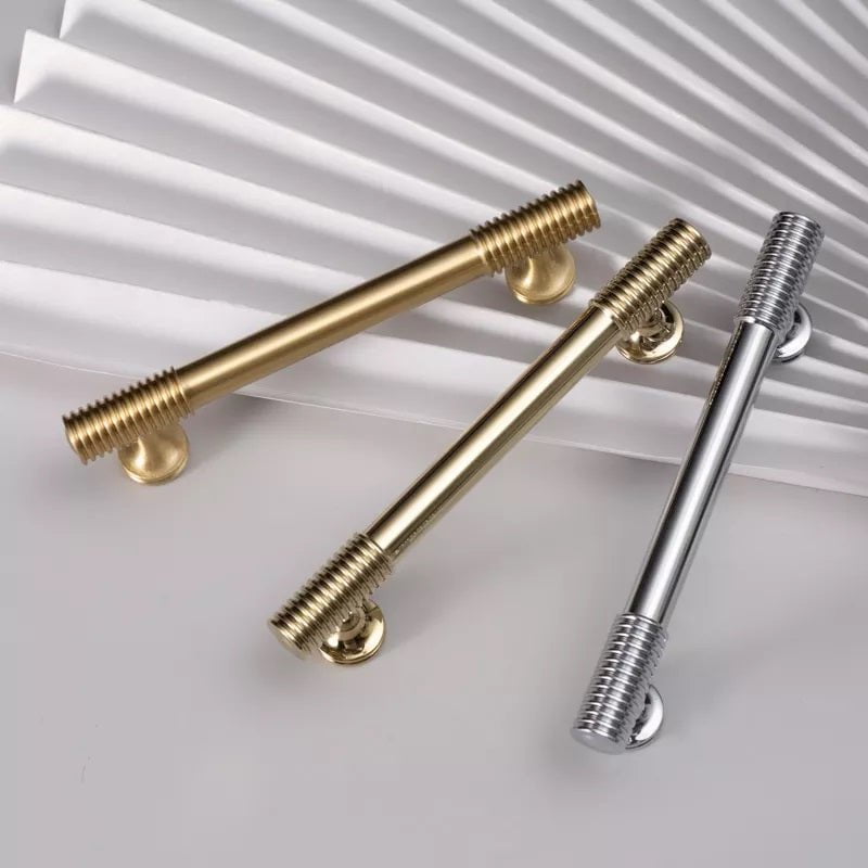 Hickory Lane Furniture Handle