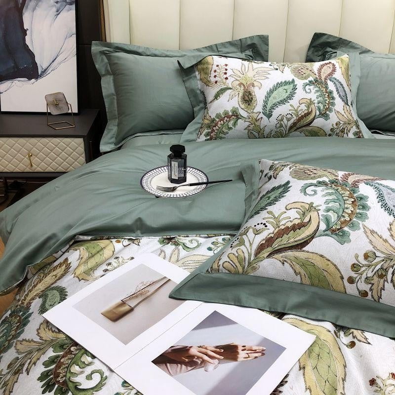 Verdant Paisley Duvet Cover Set (Long-Staple Sateen Cotton)