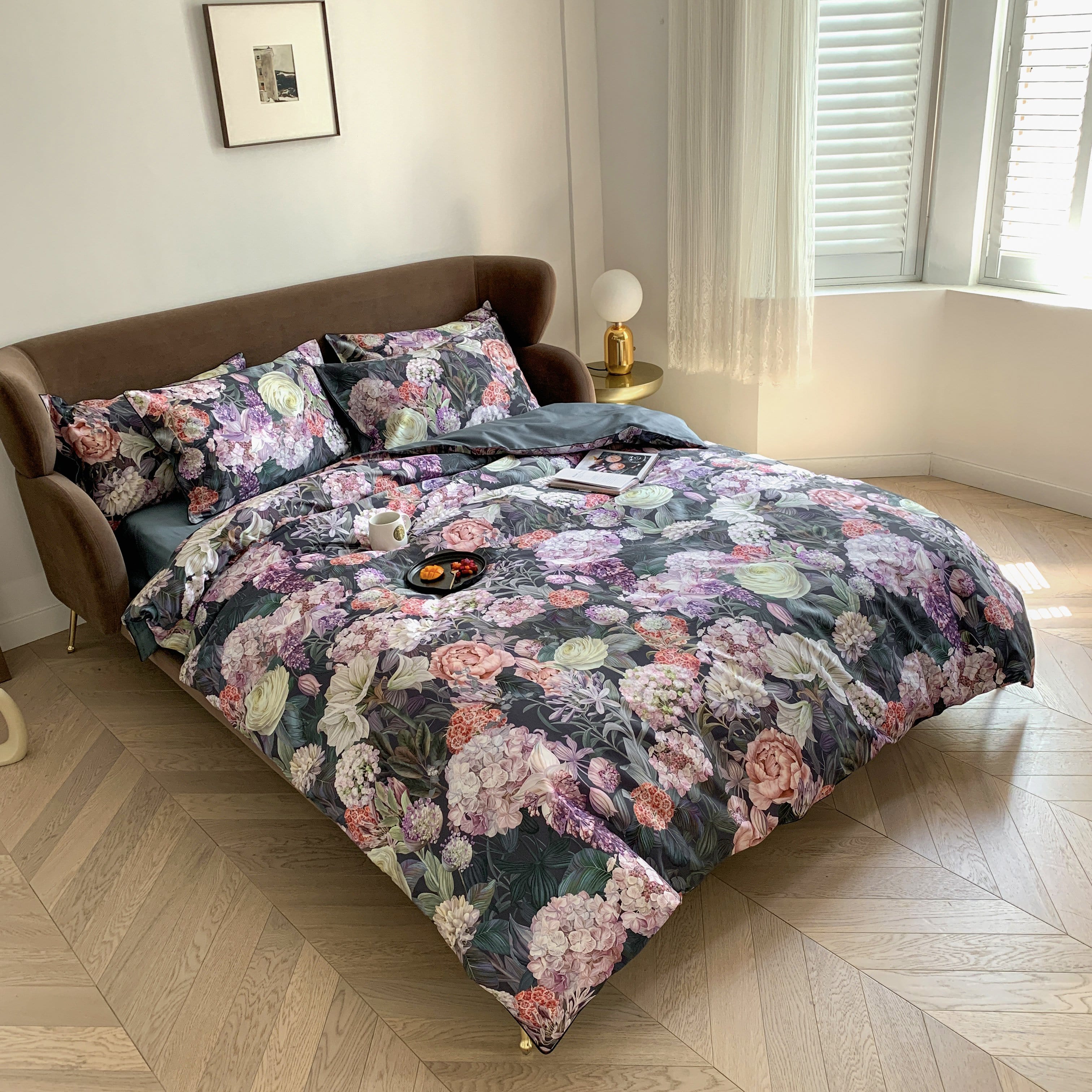 Amorose Duvet Cover Set (Long-staple Sateen Cotton)