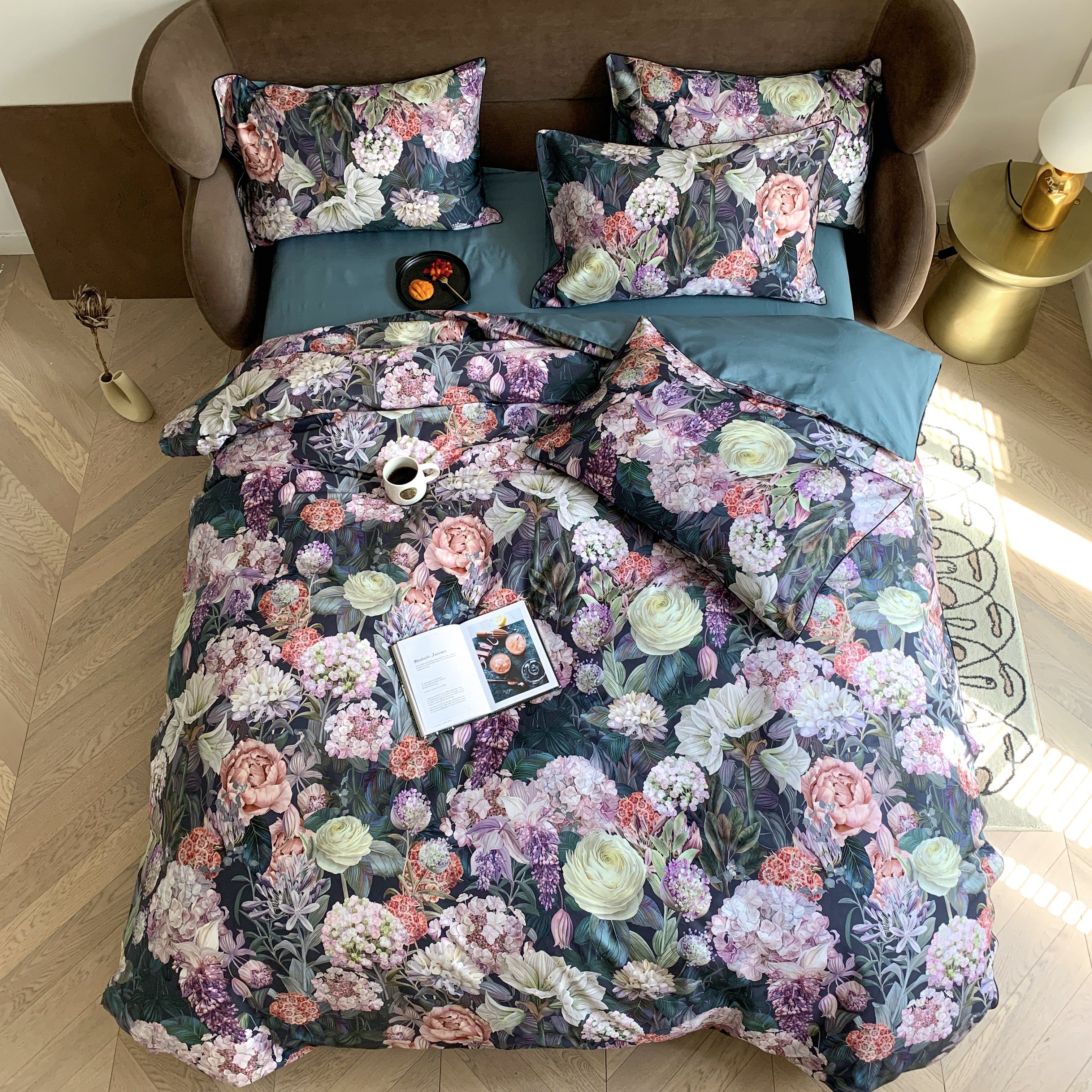 Amorose Duvet Cover Set (Long-staple Sateen Cotton)