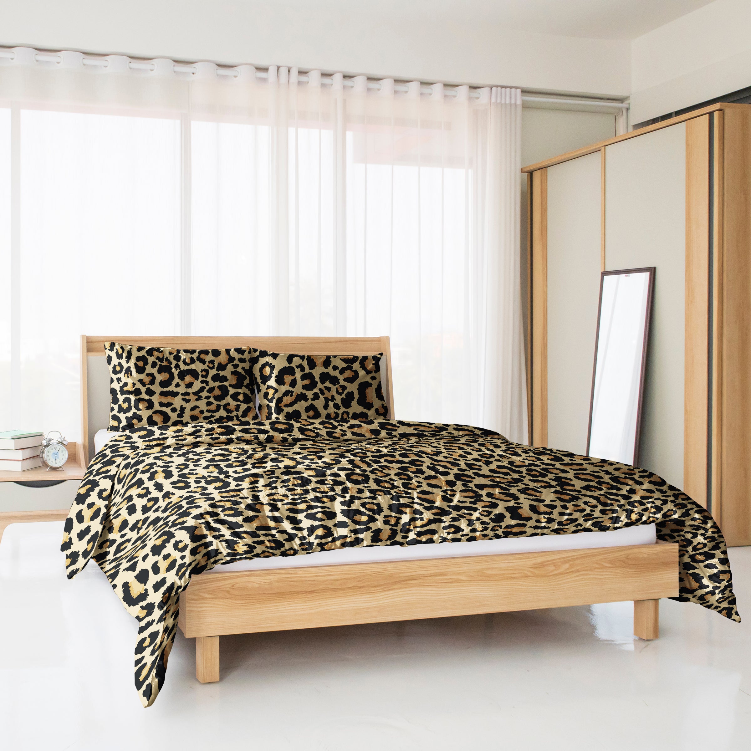 Leopard Gree Duvet Cover Set (Long-Staple Sateen Cotton)