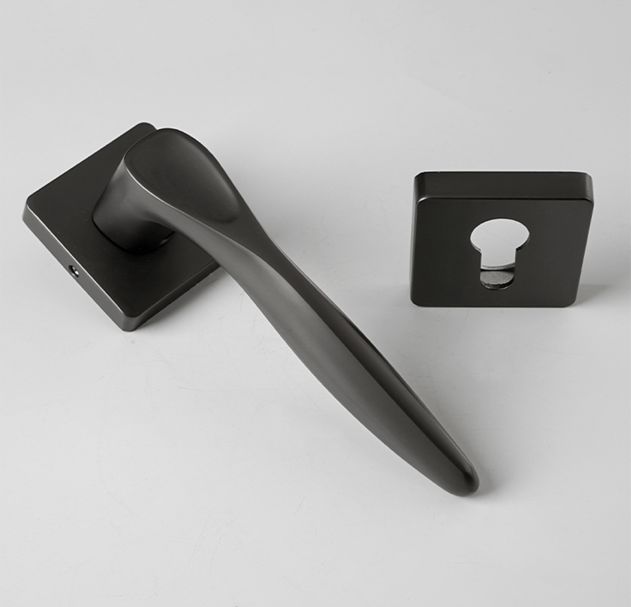 Logan Sleek Door Lock