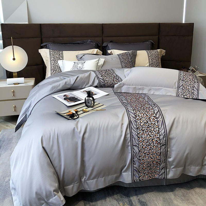 Leopard Grey Duvet Cover Set (Long-Staple Sateen Cotton)