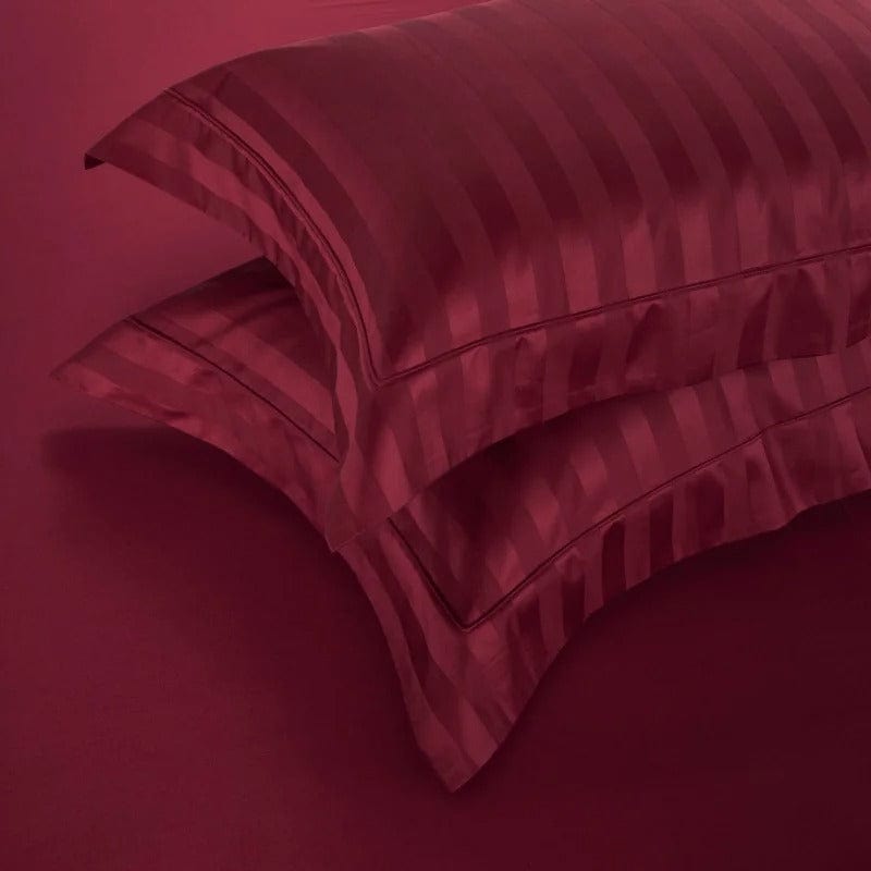 Prestige Wine Duvet Cover Set (Long-Staple Sateen Cotton)