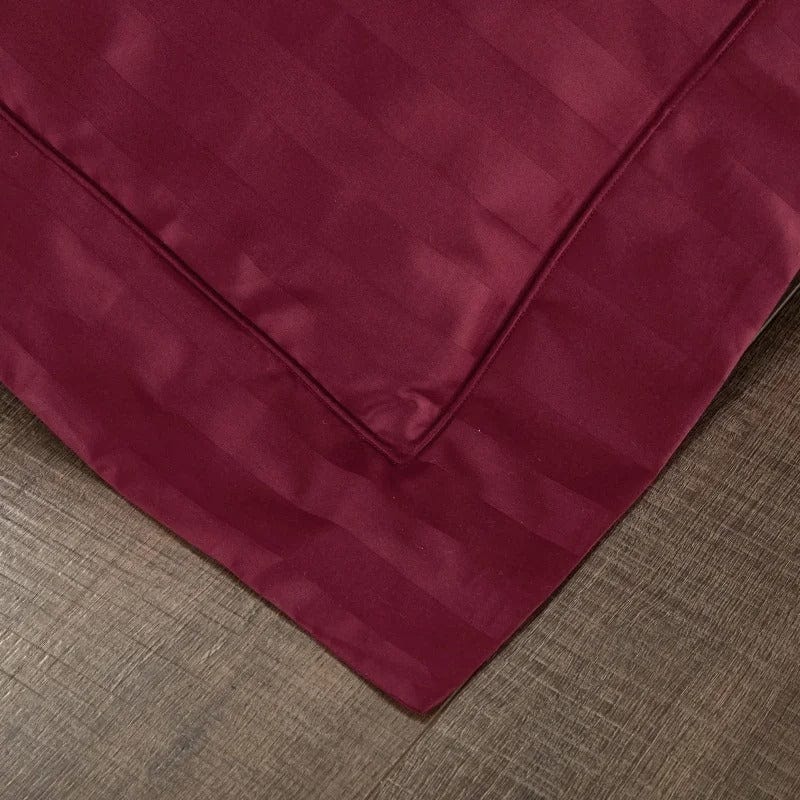 Prestige Wine Duvet Cover Set (Long-Staple Sateen Cotton)